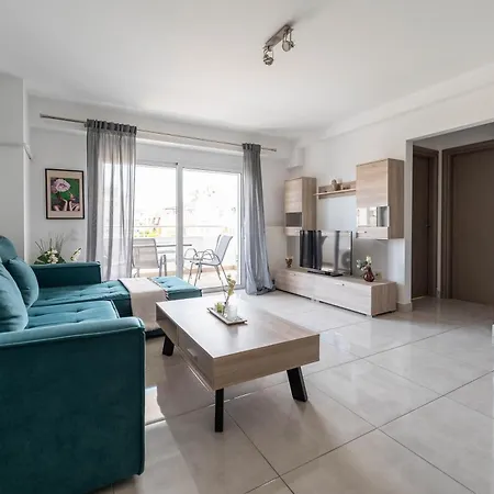 Modern Spacious Apartment Located In Piraeus Exterior photo