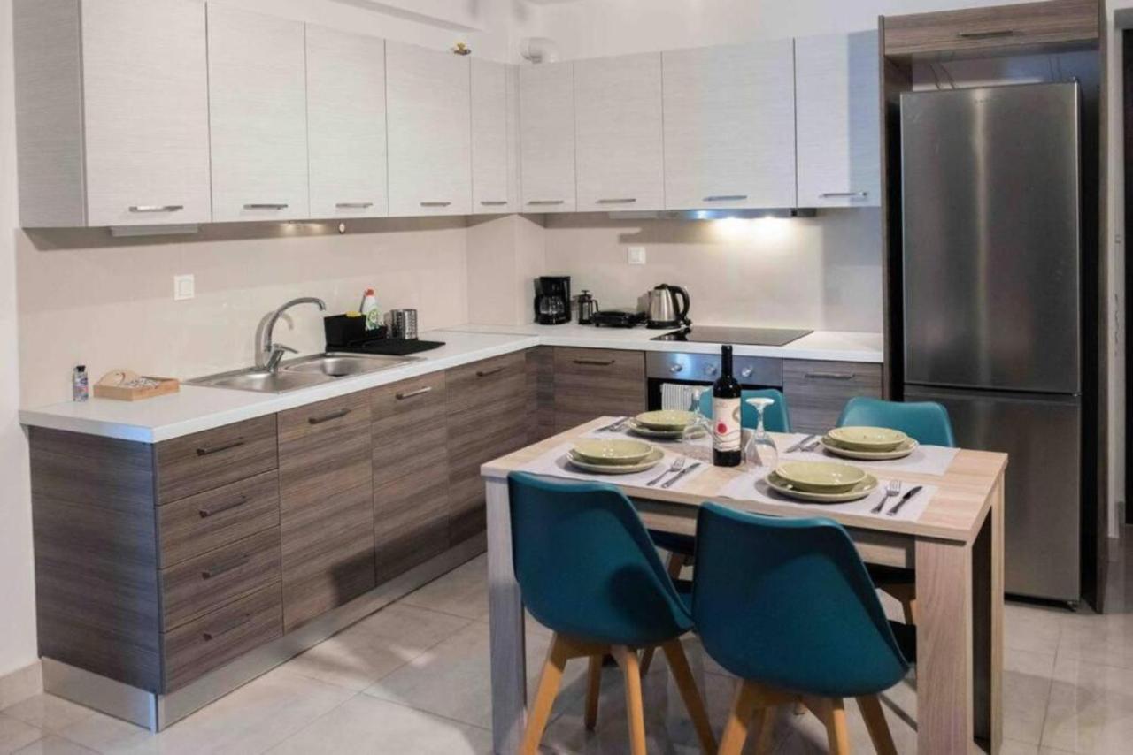 Modern Spacious Located In